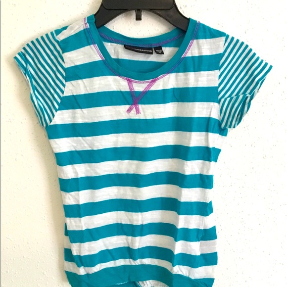 20—KIDS SHORT SLEEVES TOPS - Picture 1 of 11